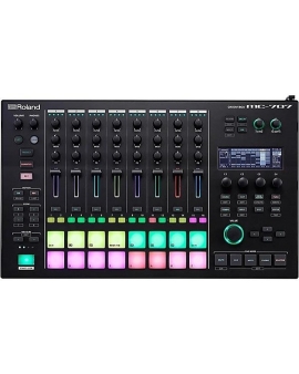 Roland MC-707 GROOVEBOX